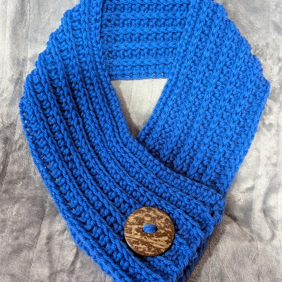 Blue Crochet Cowl Scarf with Button Accent - Picture 3 of 6